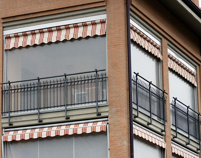 tenda veranda in PVC chiusura balcone