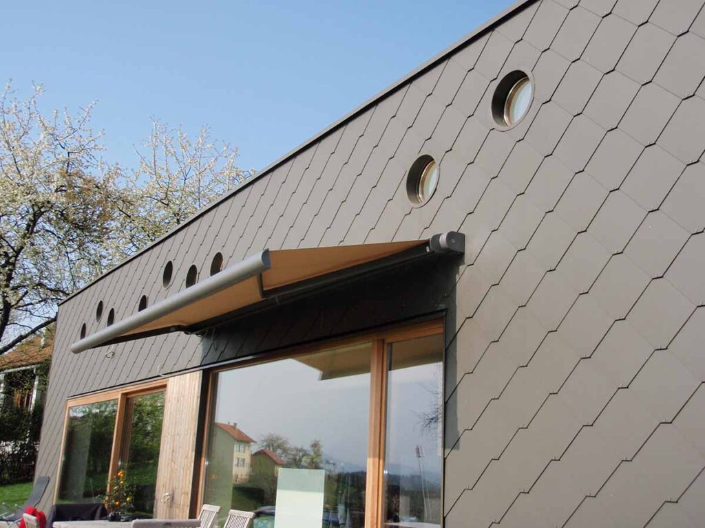 tende da sole cassonate moderne, dette anche tende a cassonetto